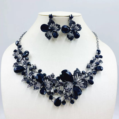 Crystal Butterfly Necklace Set – Statement Jewelry for Women