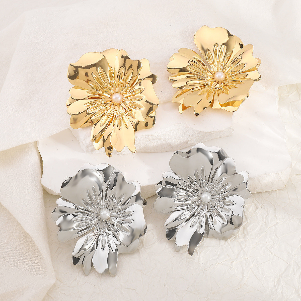 Vintage Metal Flower Necklace – Statement Faux Pearl Jewelry - ALL GIFTS FACTORY